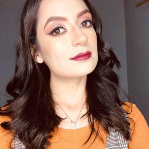 Meet your Posher, Liliana